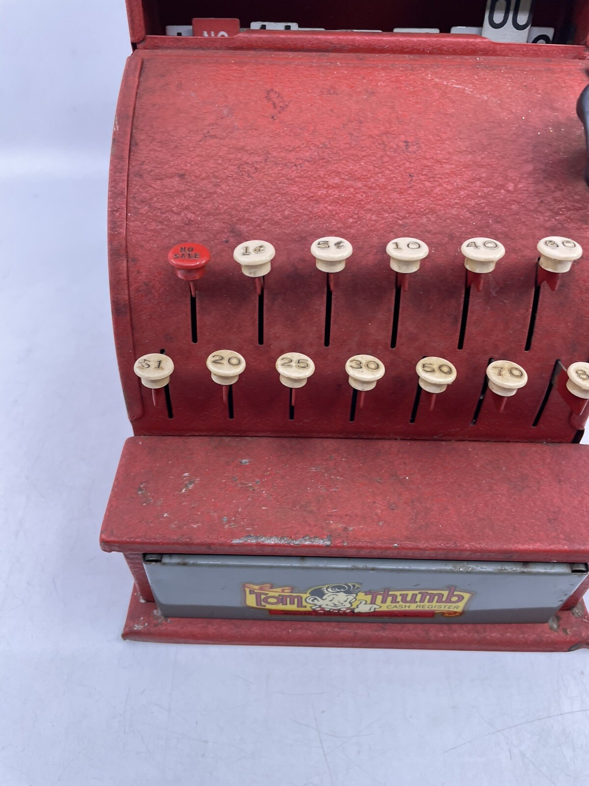 как выглядит Vintage 1950s Tom Thumb Red Metal Toy Cash Register Western Stamping фото