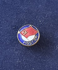 MOSCOW PIN BADGE / SOVIET FLAG /RUSSIA/ USSR /VINTAGE / 3/8" INCH DIAMETER