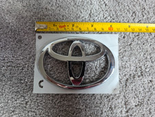 New Toyota Chrome Emblem Badge Logo No Package