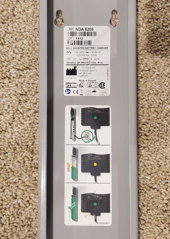 Cargador de Batería Arjo Huntleigh NDA 8200 Sara 3000 Probado Completo Funcionamiento Foto 2 de 3