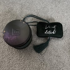 Temple Spa Sea Scape Revitalising Bath Salts Tin 150g Aromatherapy and pillow 