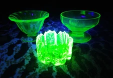 Lot of (3) Different Vaseline/Uranium Glowing Glass Open Salt Dip, Cellar, Dish!