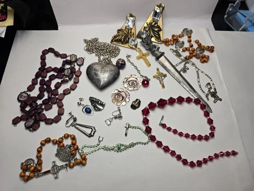 Vintage Costume Jewelry 20+ Lot Necklaces Earrings Rosaries Cross Repair Craft