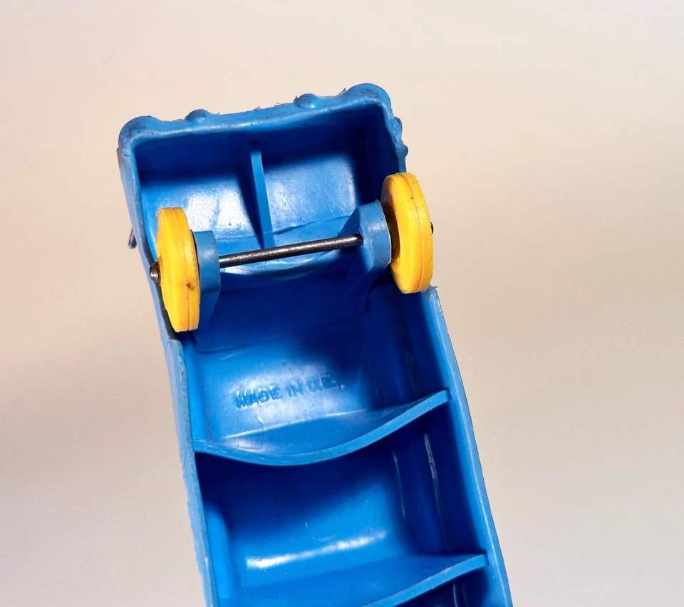 8 Vintage Auburn Die Cast Rubber Cars 1950s Various Colors Yellow Wheels USA - Image 4 of 4