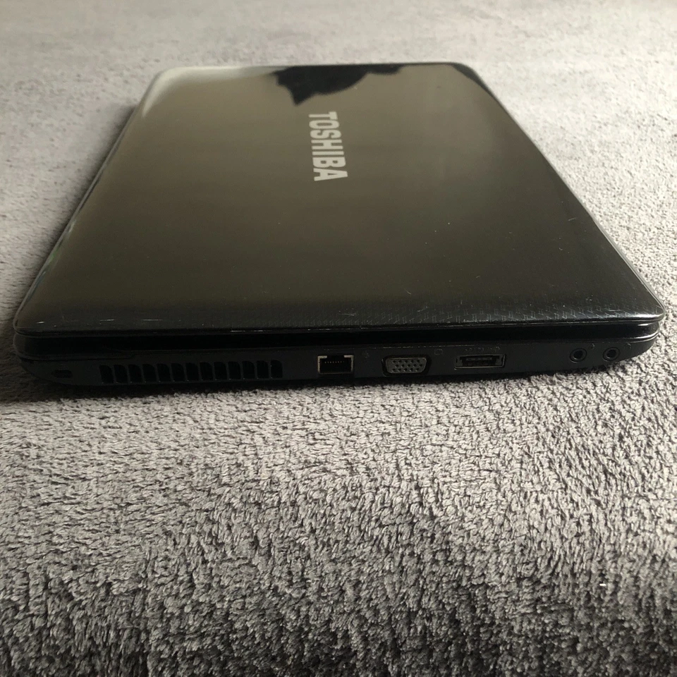 Toshiba Satellite L655-S5097 Windows Laptop 4GB RAM+500GB HDD - NEEDS BATT - Image 4 of 4