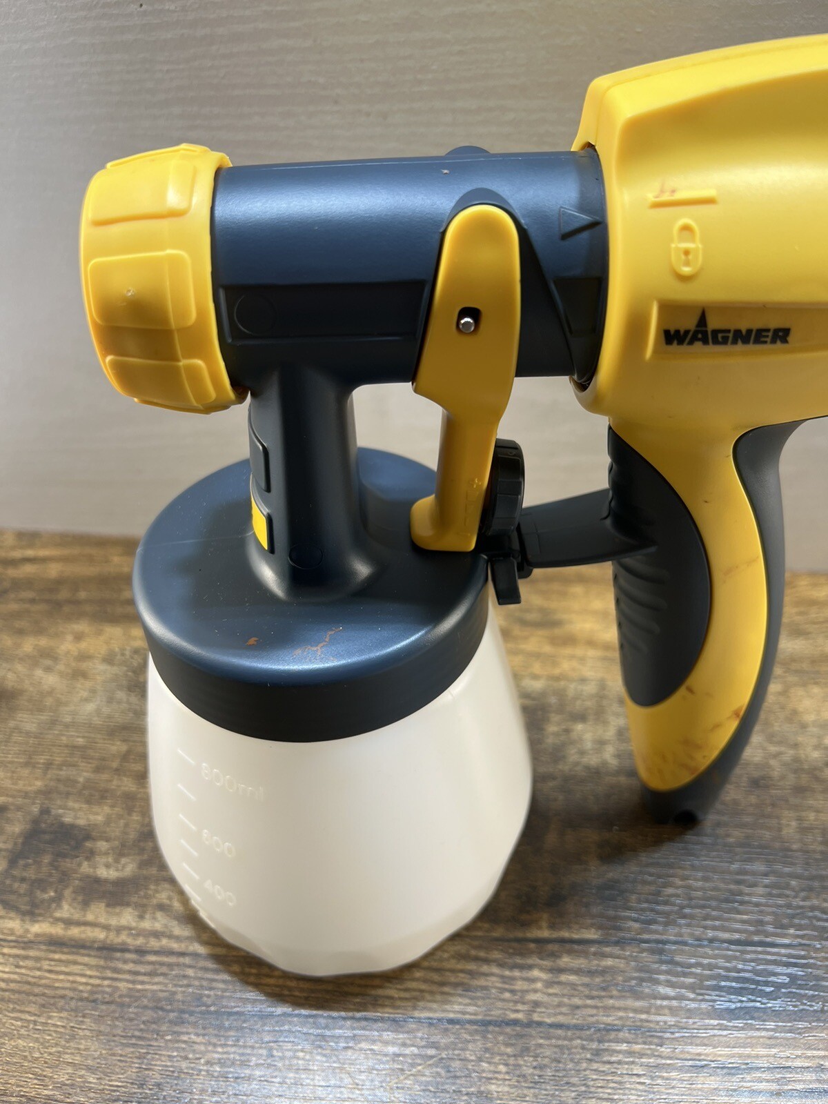 WAGNER Fence and Decking 460W Airless Paint Sprayer Yellow/Black