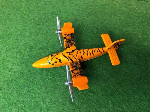 Matchbox Tilt Rotor Tiger Stripe Orange Airplane T975R-1 - Picture 3 of 8