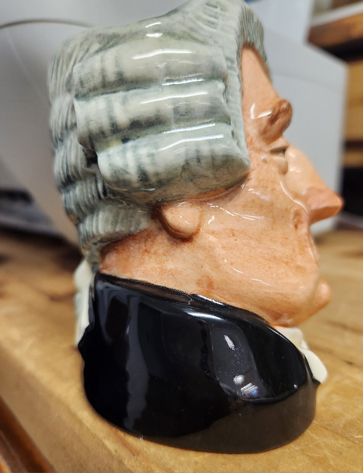 Vintage Medium ROYAL DOULTON The Lawyer Toby Mug Jug D6504 England 4