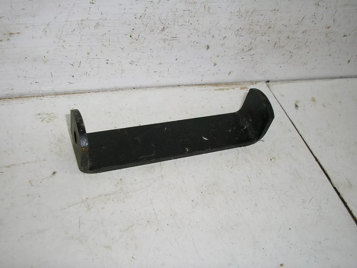 Simplicity 1733226A Upstop Bracket 1695129 Deck 38
