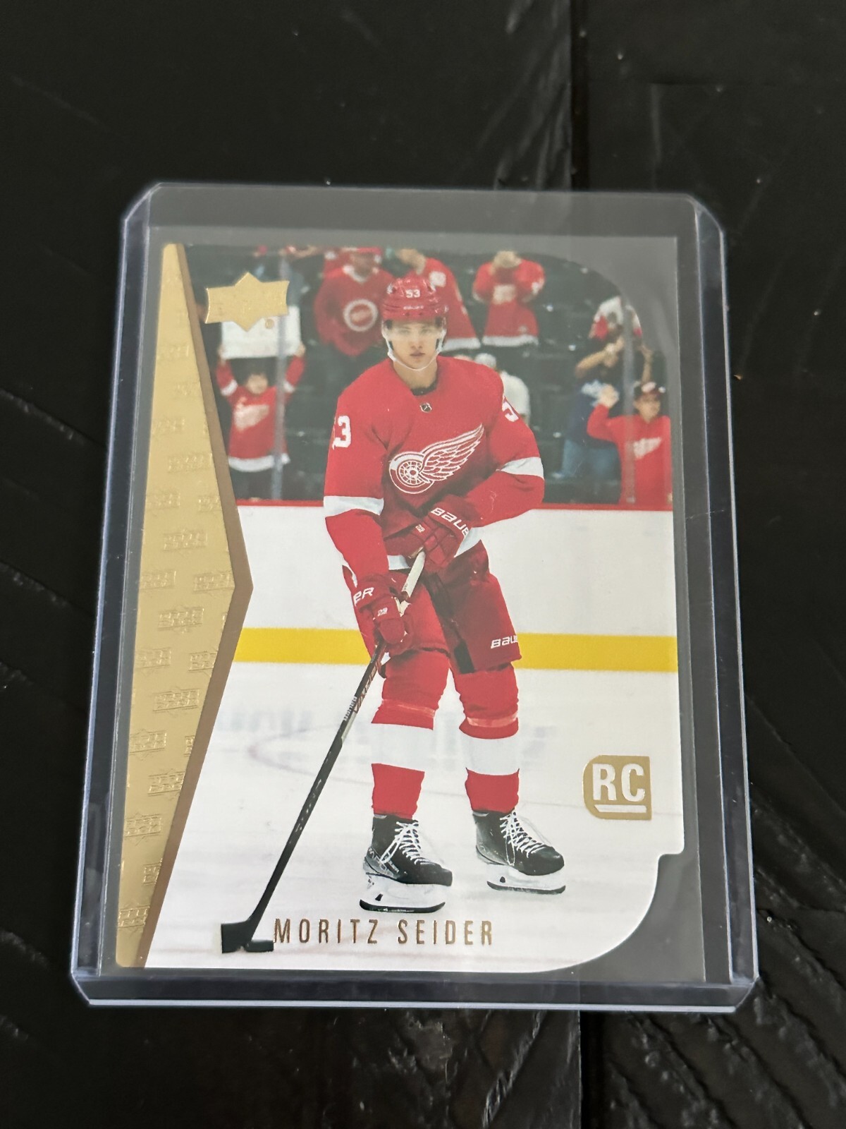 2021-22 Upper Deck Series 2 Moritz Seider 1994-95 Die-Cut Retro Rookie #RDT-15