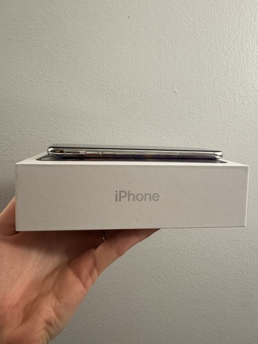 APPLE IPHONE XS MAX 256 GB WHITE (ATT) A1921 MT5E2LL/A BATTERY HEALTH 93% - Picture 16 of 16