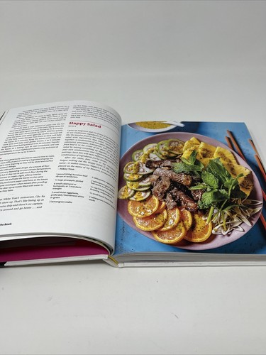 Somebody Feed Phil the Book - Phil Rosenthal Netflix Documentary Series Cookbook - Bild 6 von 7