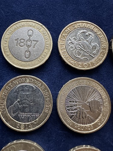 Two Pound £2 Coin Collection Job Lot of Commemorative £2 Coins Burns/Darwin/FWW - Picture 5 of 10