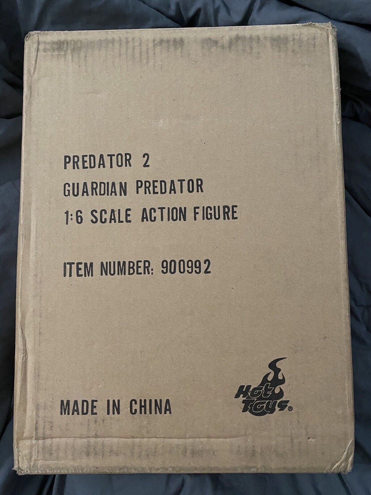 Hot Toys Predator 2 Guardian Predator