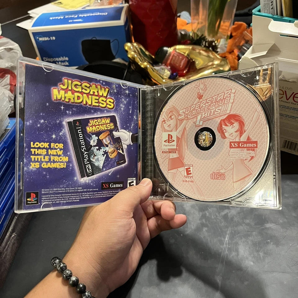 PS1 / Playstation 1 - Super Star Dance Club #1 Hits (2002) - Used / Complete - Image 2 of 3