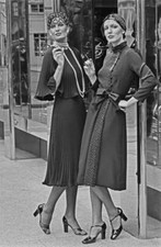 Jenny Keylock and Rosemary Turnbull wearing dresses 1974 OLD PHOTO