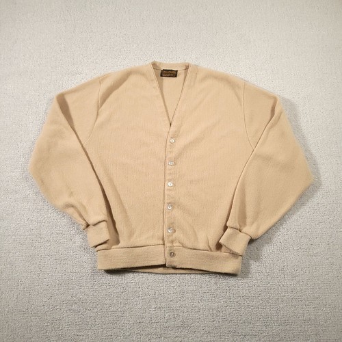 Vintage Challenger Cardigan Sweater Beige XL Orlon Acrylic Cat Eye Buttons