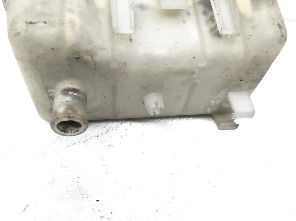 Tanque reservatório garrafa líquido refrigerante radiador Volvo 940 1992-1995 9122997 - Imagem 3 de 4