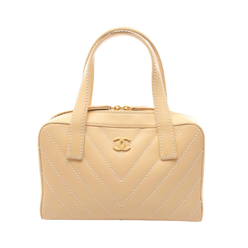Chanel Chevron V Stitch Handbag Beige Leather Gold Hardware Women's #RCB15377