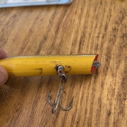 "Señuelo de pesca vintage Creek Chub Striper Strike serie 2100 oro mostaza 4"" usado" - Imagen 5 de 18