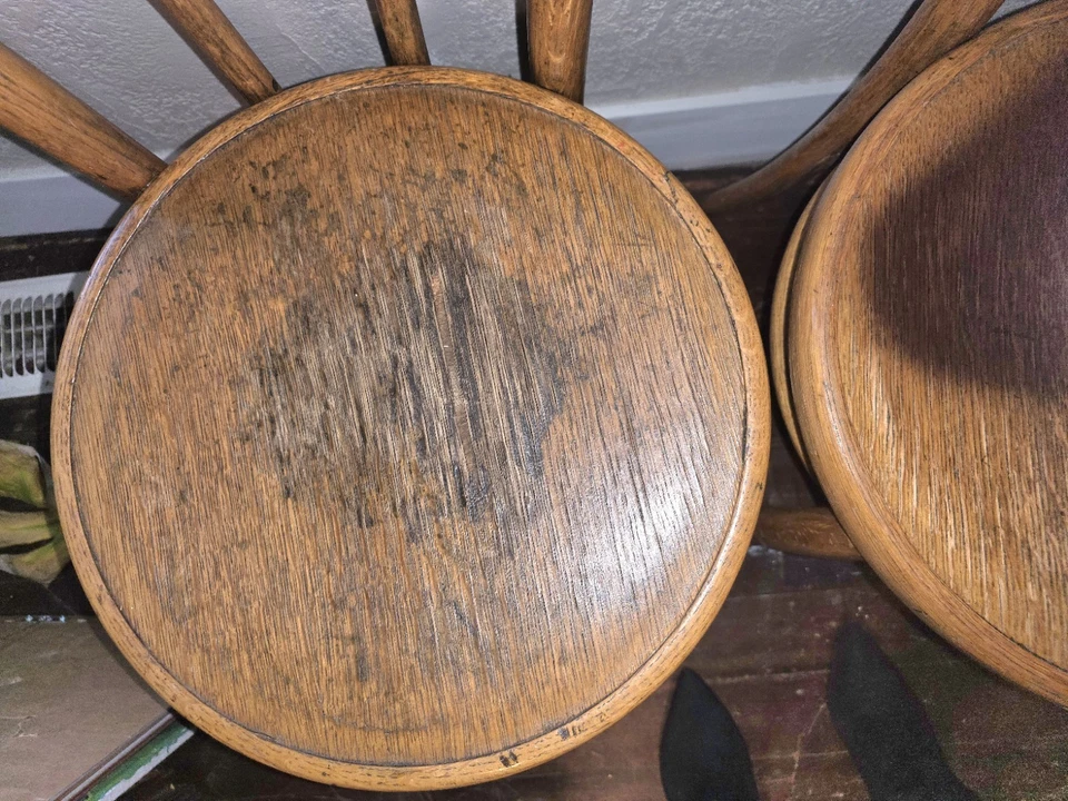 Antiguo Juego Thonet Madera Maciza Madera Curvada Bistro Sillas de Comedor Marca Fabricante Foto 4 de 4