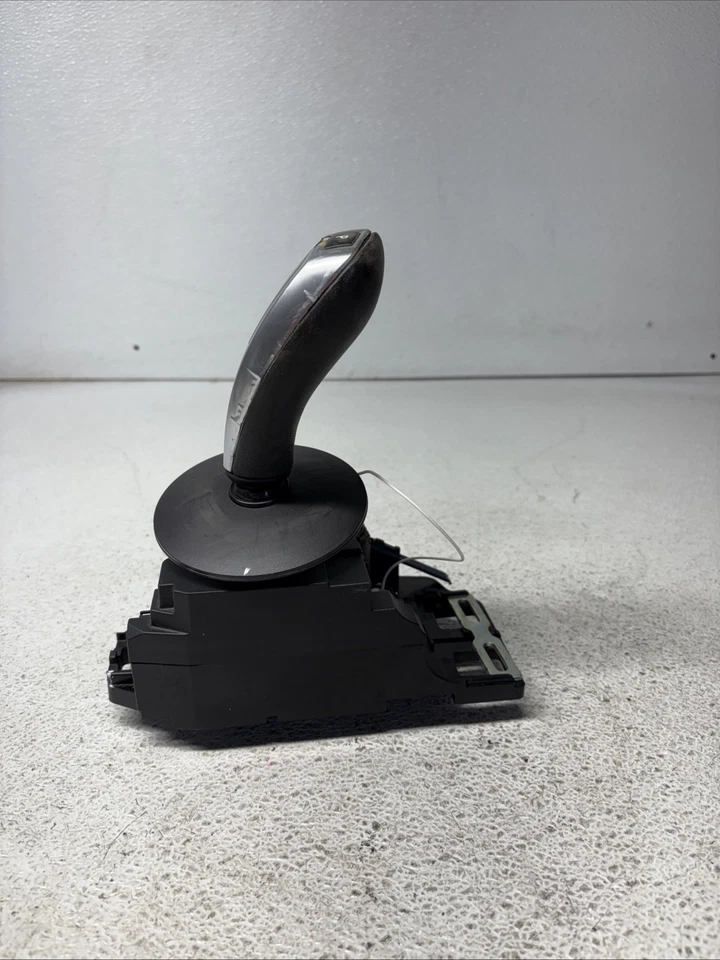 🔥 原始设备制造商 2007-2010 宝马 E60 530i 528i 自动齿轮变速器选择器 KNOB 9165669 — 第 3/4 张图片