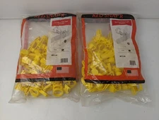 25 Count Red Snap'r  Polytape Round Post Fence Insulator from 1/4 -9/16 In. Dia.