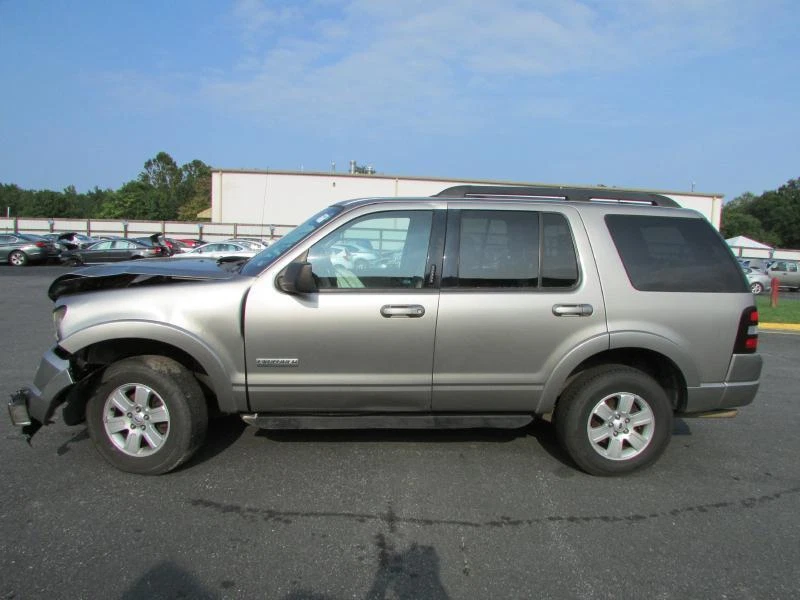 06 07 08 09 10 Antena FORD EXPLORER Foto 2 de 4