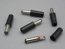 Composants : 5 fiches alimentation 5.5 mm