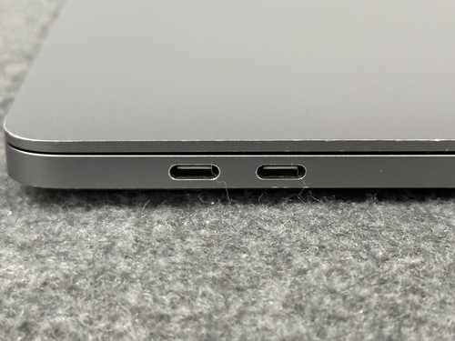Apple MacBook Pro 16" Intel 9ª Generación Radeon Pro Gris A2141 2019 DAÑADO POR AGUA SIN PWR - Imagen 2 de 14