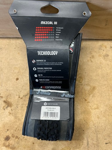 Vittoria Mezcal III 700 x 35 Cyclocross Gravel Clincher Graphene 2.0 TLR - Picture 3 of 3