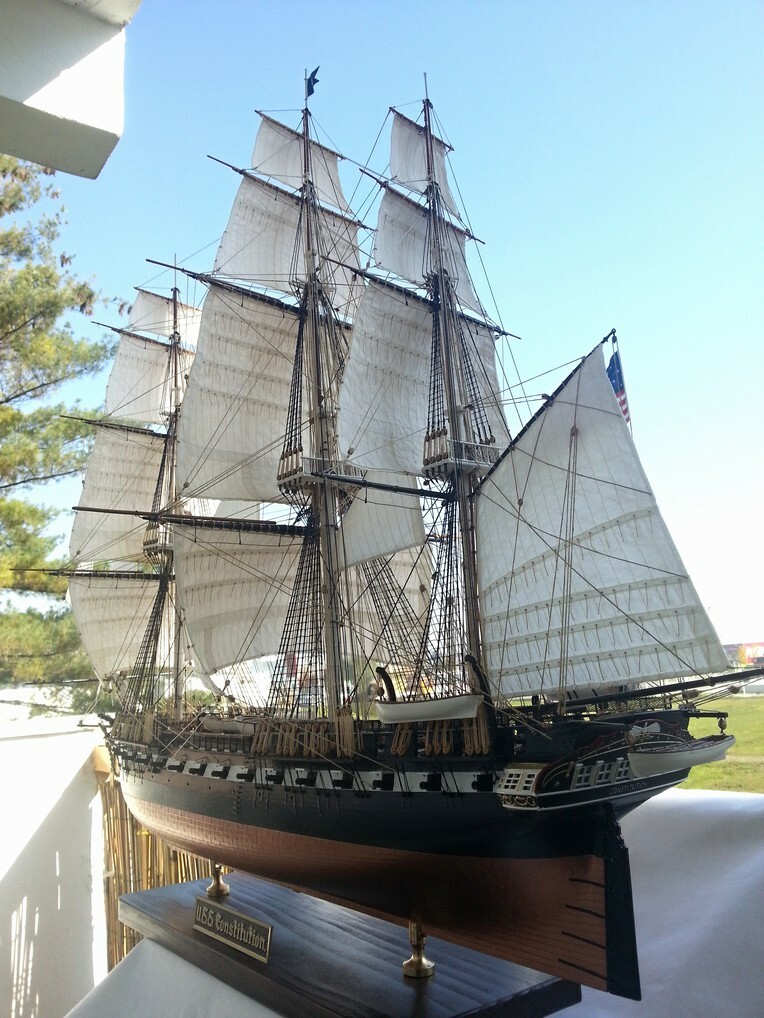 激レア　未組み立て　Revell U.S.S. Constitution Revell USS Constitution, United States 1:96 - set of