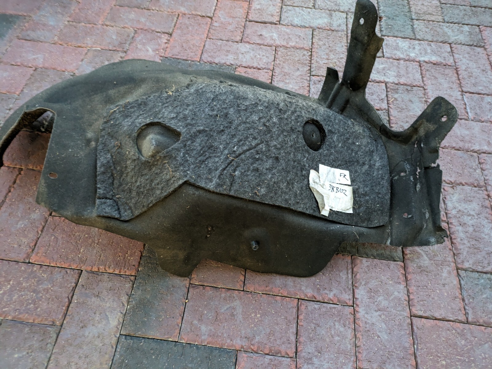 Bentley Continental Flying Spur Front Right Fender Liner Splash Shield