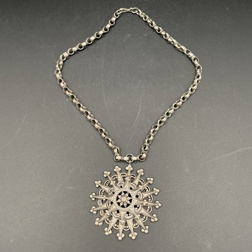 Vintage Jerusalem Flower Cross Pendant - Heavy Chain - Stamped Jerusalem Silver - Picture 9 of 10
