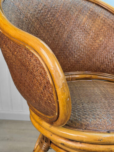Vintage Coastal Rattan & Wicker Swivel Tiki Bar Stools - A Pair - Picture 9 of 12