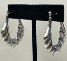 Silver Tone Ribbed Hoop Earrings Vintage Crescent Twist Hinged Clasp 1.25" Retro