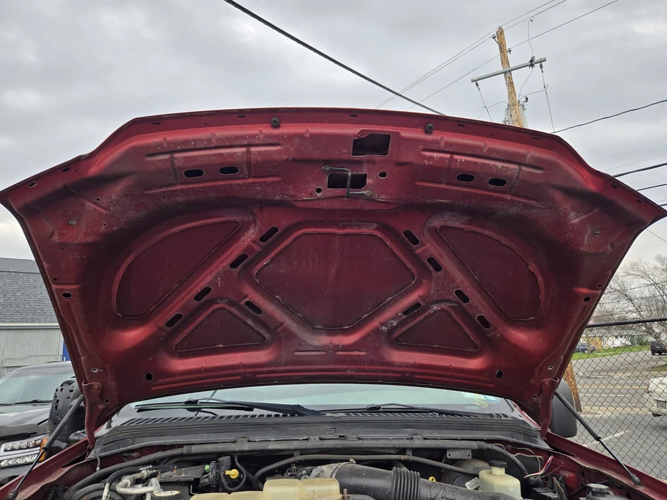 Hood FORD EXCURSION 00 01 02 03 04 05 Foto 2 de 2