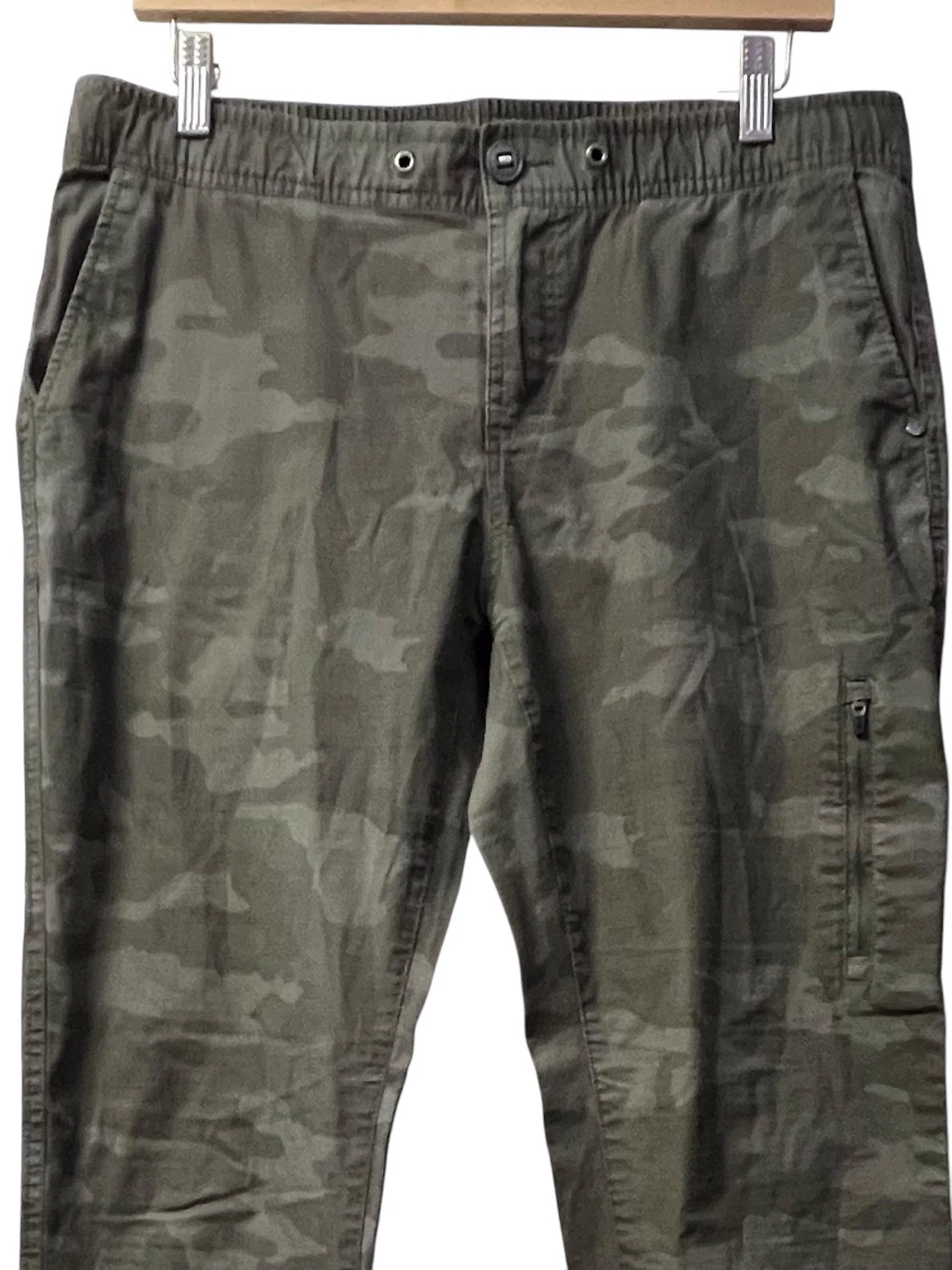 vuori ripstop camo cargo missing drawstring pants