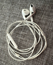 Apple EarPods Wired In-Ear Earbuds White 3.5mm Jack On-Cable Mic Double