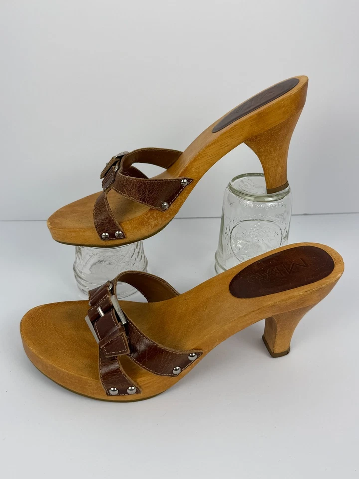 Sandalias de Colección de Madera MIA Cuero Marrón Hebilla Tachonado Plataforma Tacones Y2K Boho Talla 8 Foto 2 de 4