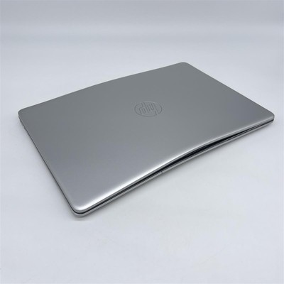HP Laptop 15,6 Zoll FHD Display, Intel Pentium Gold 6405U, 8GB DDR4 RAM, 256GB S