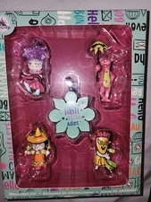 Disney Parks - it's a small world Christmas Ornament Set of 5 (Brand New)