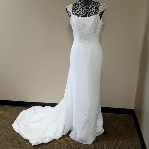 Sleeveless Michaelangelo Beaded Wedding Dress #E8316 A Line Off the Shoulder 