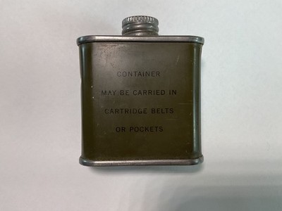 Vintage US Military WW II - 2 oz Oil Can - Standard Oil Co - c1940