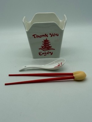 Mad Engine Chinese Take Out Ceramic/Porcelain Container with Chopsticks & Spoon