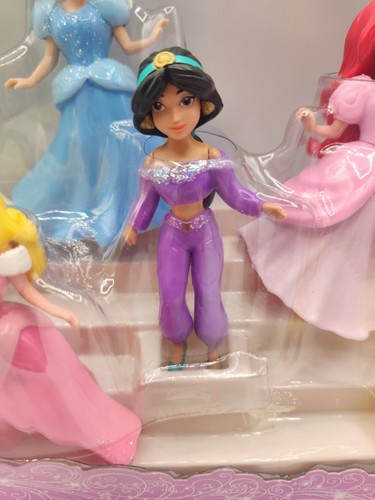 Mattel Disney Princess Collection Set Seven 7 Dolls 2011 W3196 - Picture 6 of 11