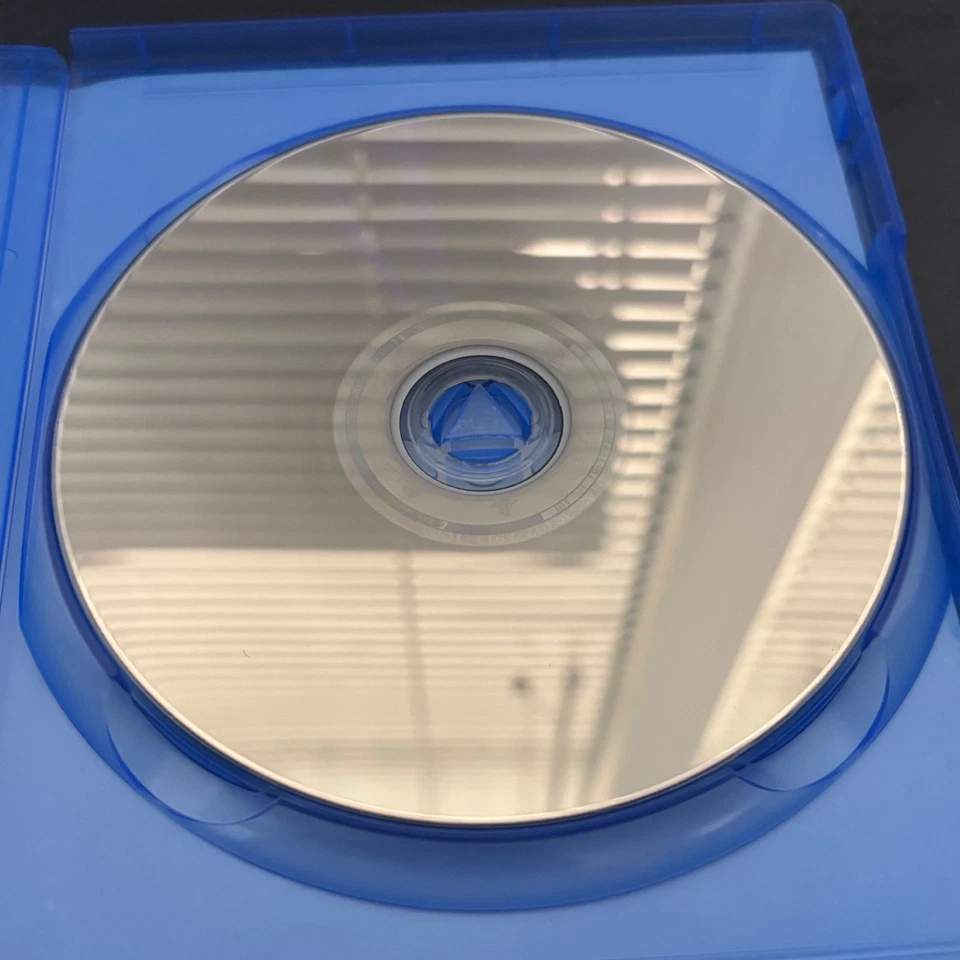 Until Dawn - PlayStation 4 - AMAZING CONDITION! (2015 - ORIGINAL) - Image 3 of 3