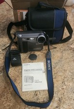 Sony Mavica MVC-FD73 0.4MP Digital Camera Floppy Still Camera w/ extras TESTED