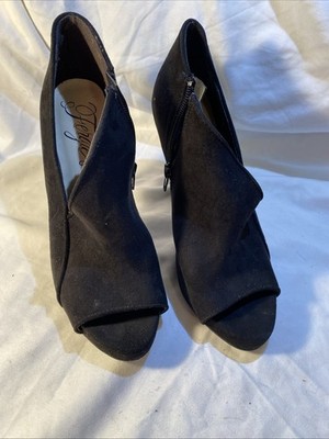 Fergalicious by Fergie Palmer Black Heeled Open Side Womans Boots Size 7