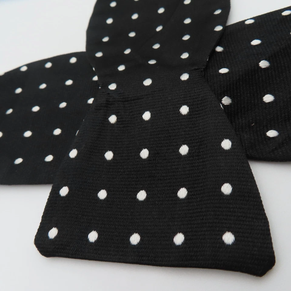 Tom James Bow Tie Silk Black White Polka Dot 2.5" Wide Self Tie USA - Image 2 of 4